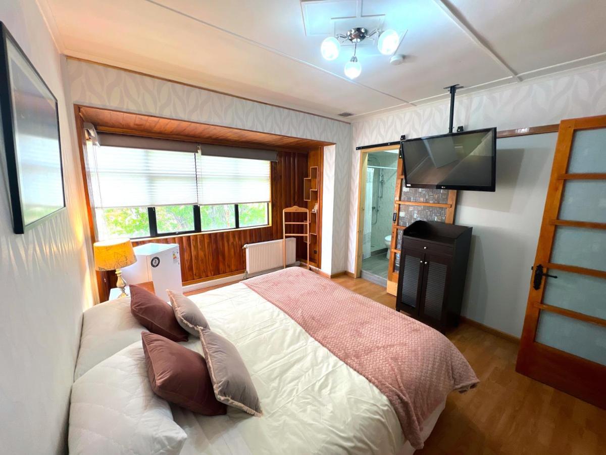 蓬塔阿雷纳斯Incredible Downtown Duplex With Interior Backyard公寓 外观 照片