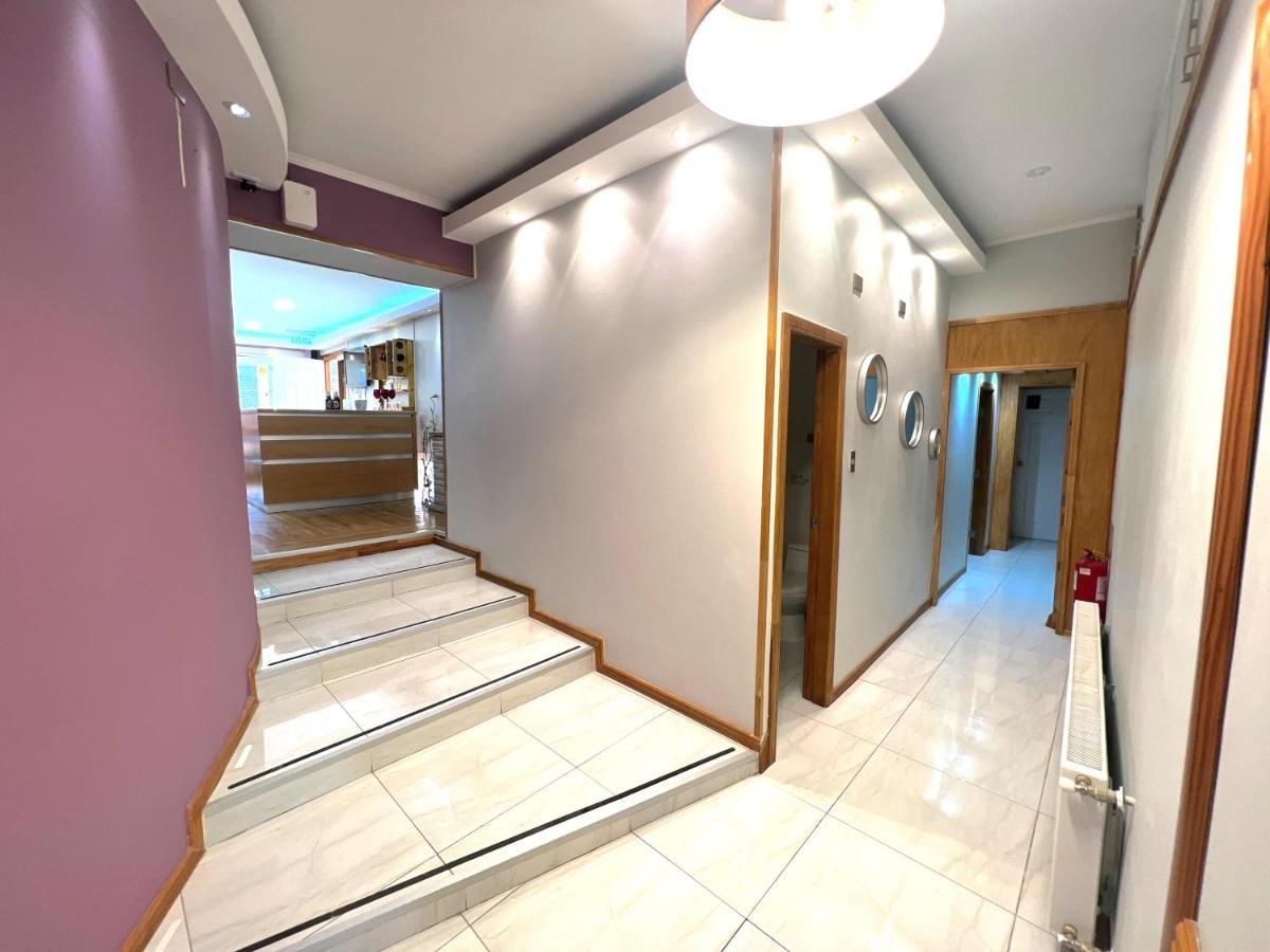 蓬塔阿雷纳斯Incredible Downtown Duplex With Interior Backyard公寓 外观 照片
