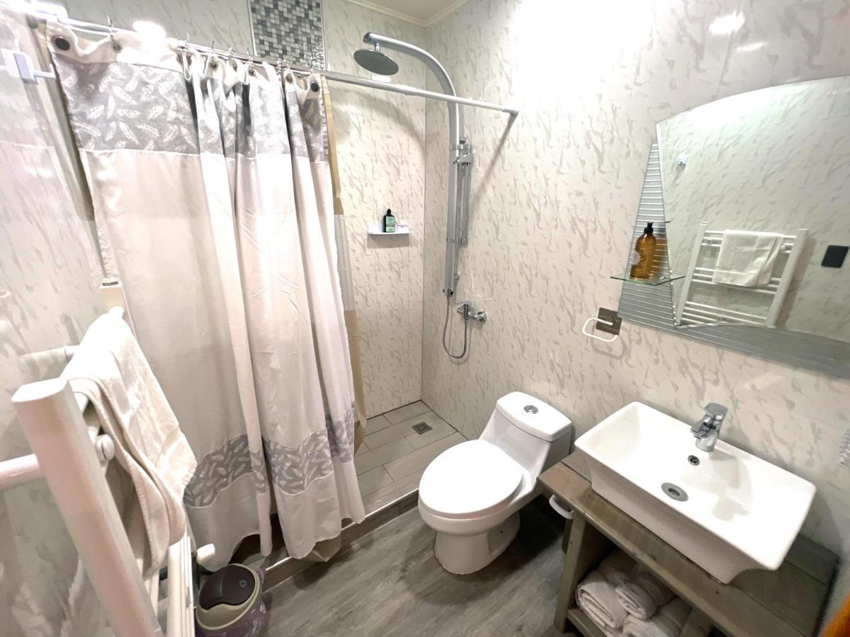 蓬塔阿雷纳斯Incredible Downtown Duplex With Interior Backyard公寓 外观 照片