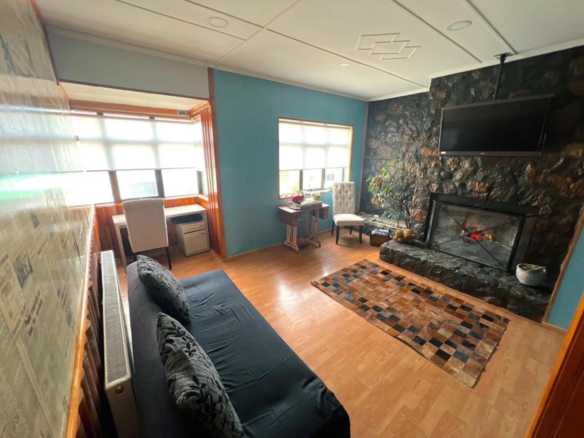 蓬塔阿雷纳斯Incredible Downtown Duplex With Interior Backyard公寓 外观 照片