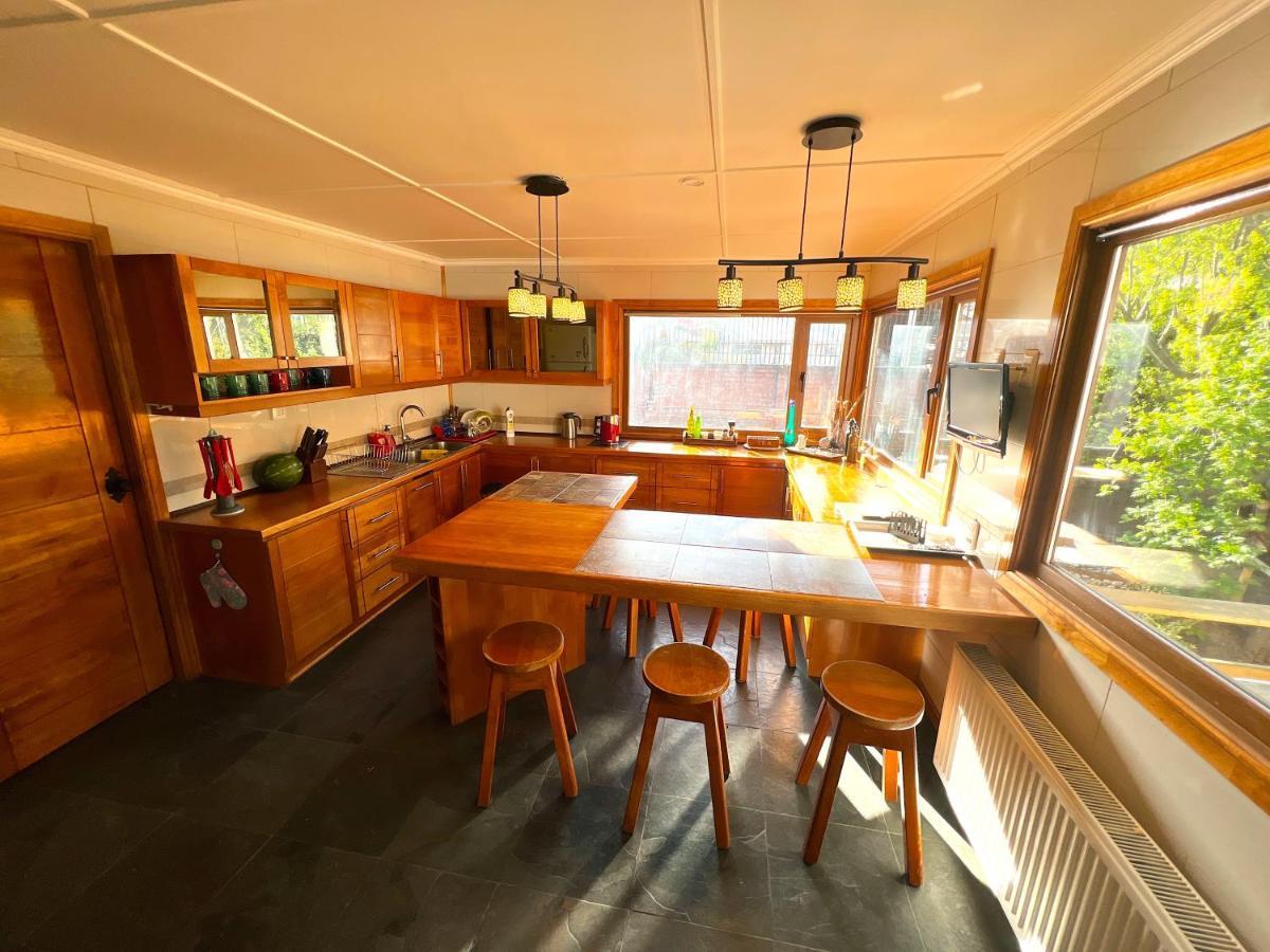 蓬塔阿雷纳斯Incredible Downtown Duplex With Interior Backyard公寓 外观 照片